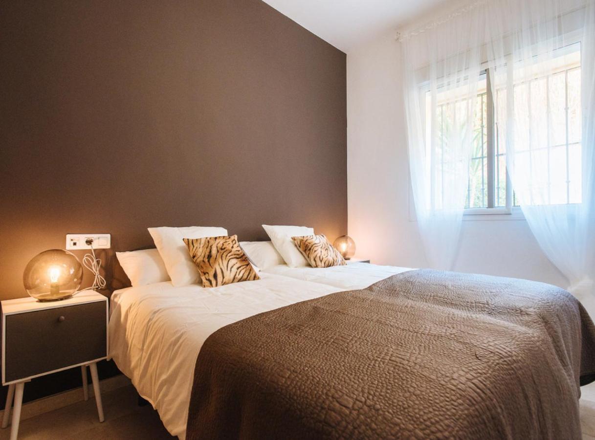 Sol Suite Apartment With Garden 세비야 외부 사진